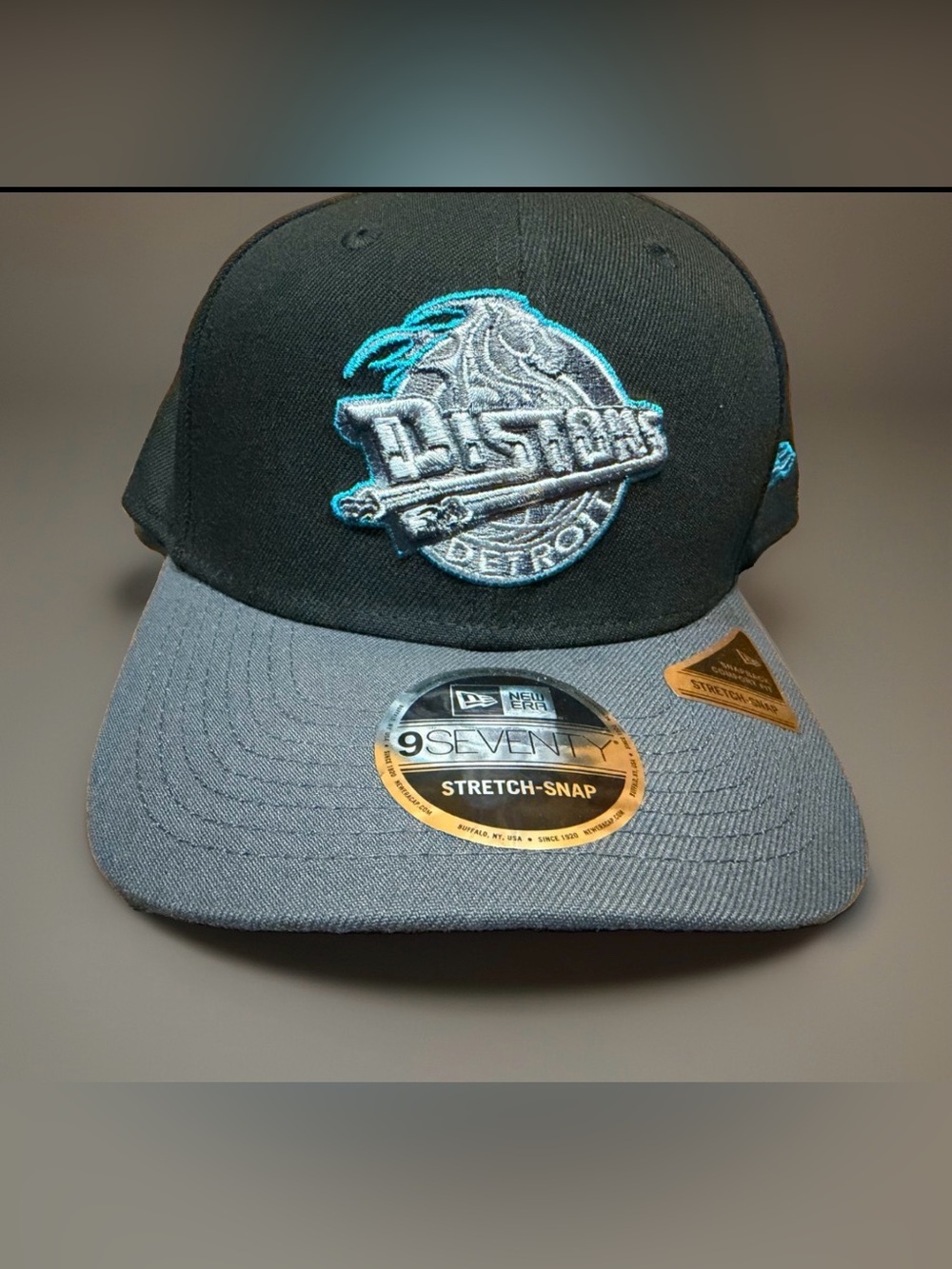 Detroit Pistons New Era 9SEVENTY Stretch Snap Hat 1996 Hardwood Classics NBA NWT
